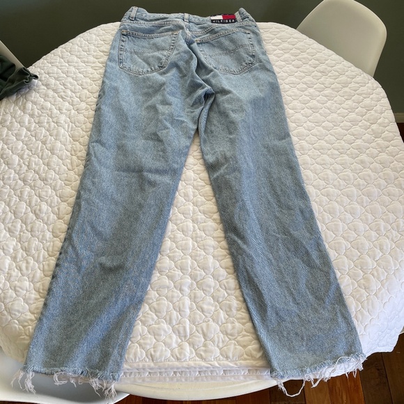 Tommy Hilfiger Y2K Freedom Raw Hem Jeans Size 33/32 - Picture 2 of 6